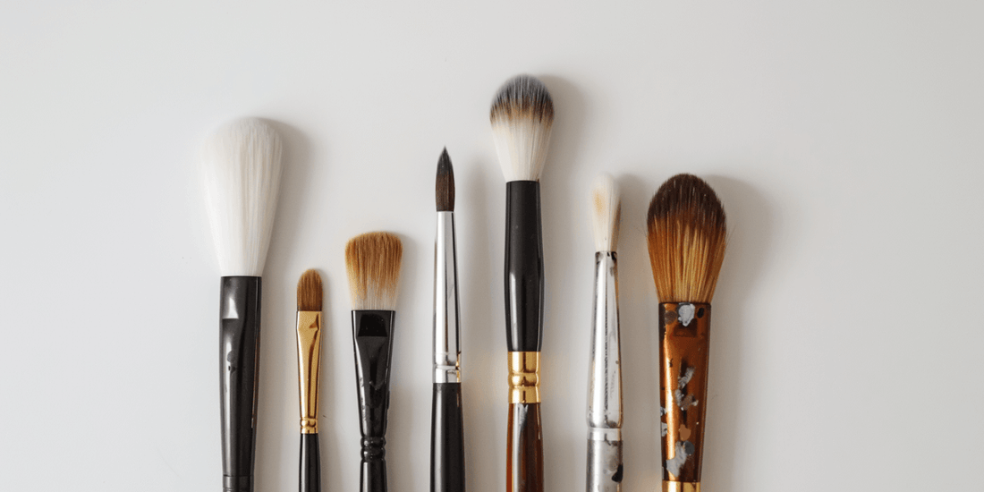 Comparing Natural vs. Synthetic Art Brushes - Guiry's